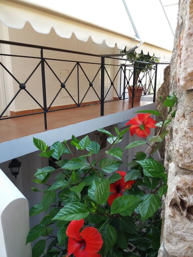 Villa Kostandin Qeparo Esterno foto